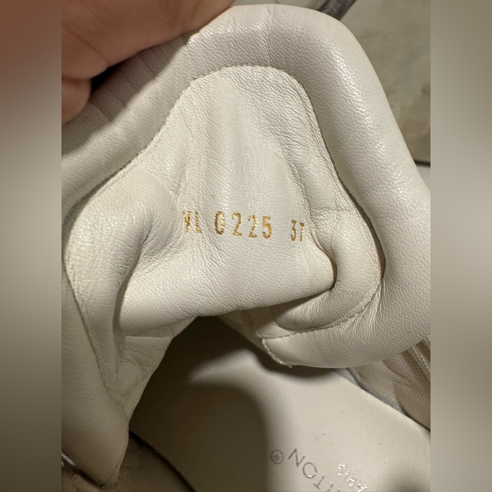 ONE DAY SALE✨
SALE✨Louis Vuitton archlight Cream and Multicolor Women's Sneakers - Picture 10 of 16